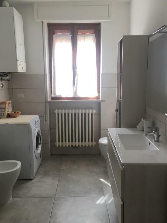 Apartament Casa Leo Fossombrone Zewnętrze zdjęcie